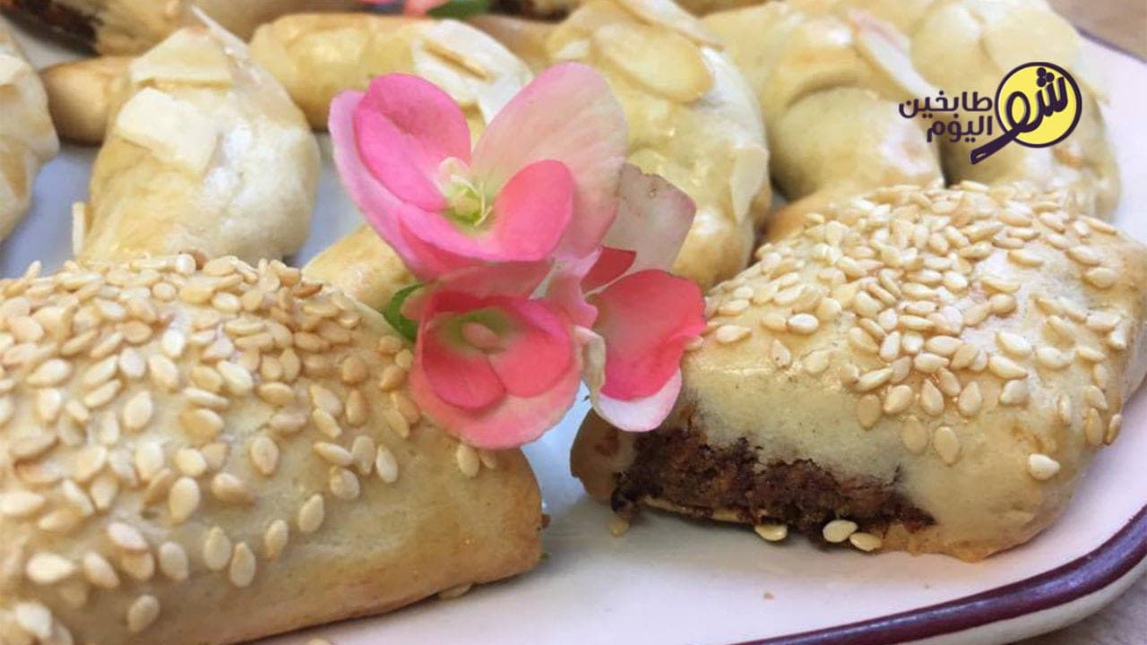 Almond and Date Sweets