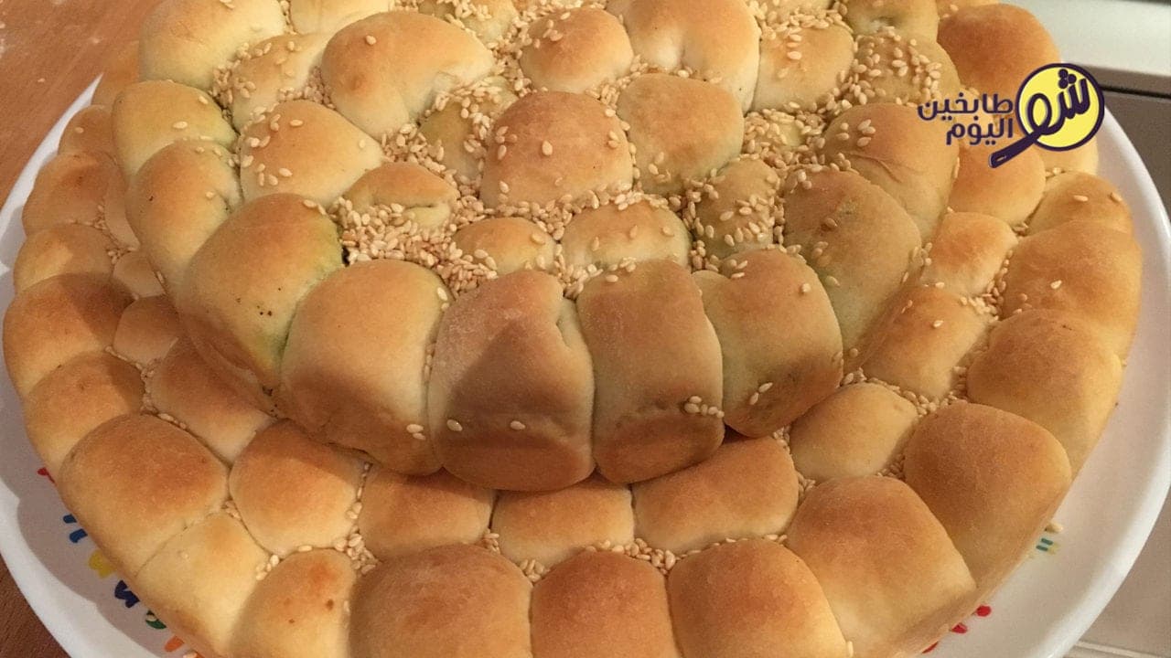 كيك خلية النحل بالجبنة والزعتر - بالفيديو