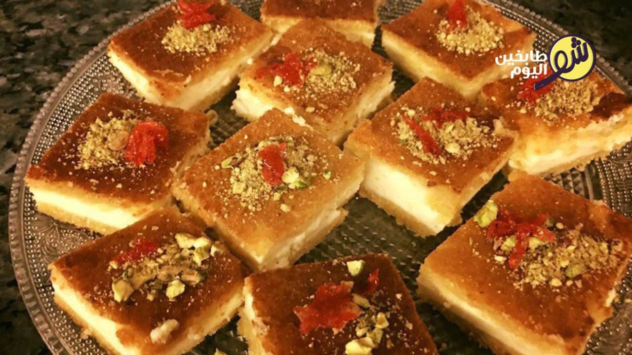 Mamoul Maad with Ashta