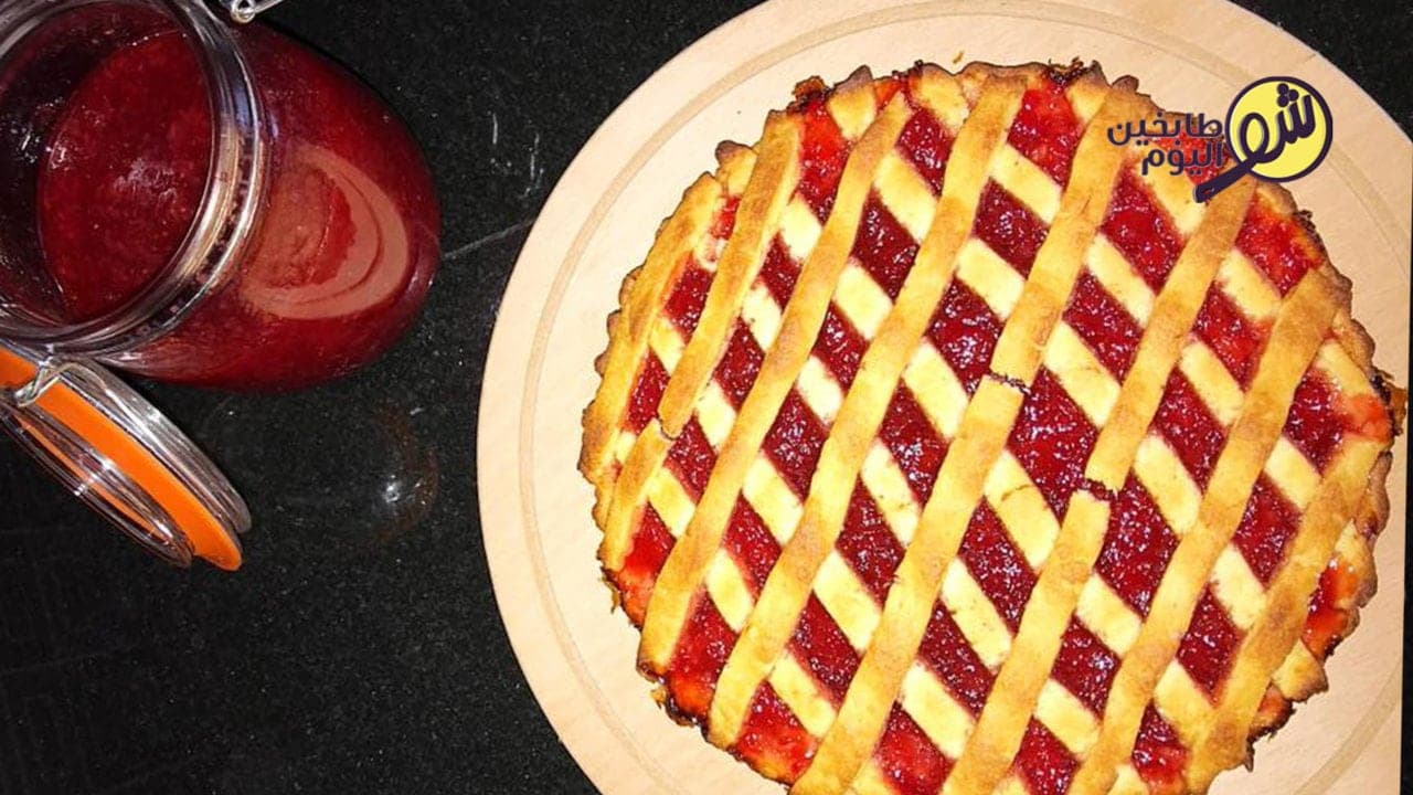 How to Make Strawberry Jam Pie