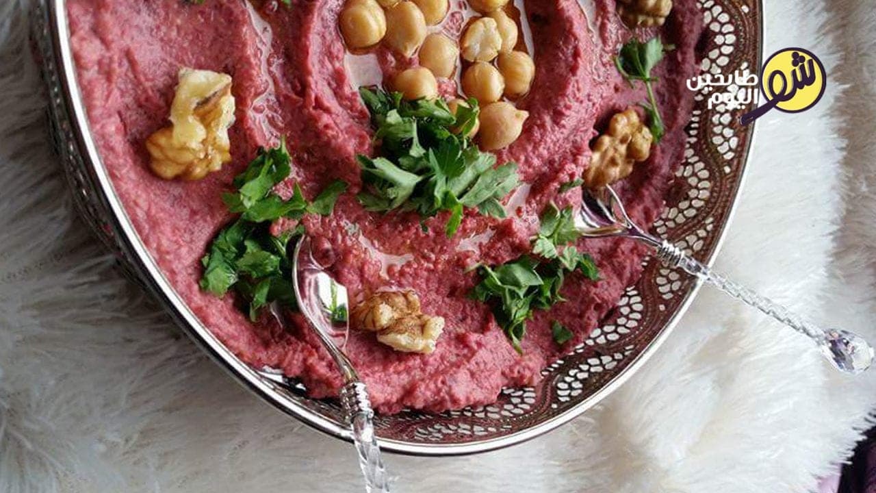 Chickpeas with Tahini and Beetroot