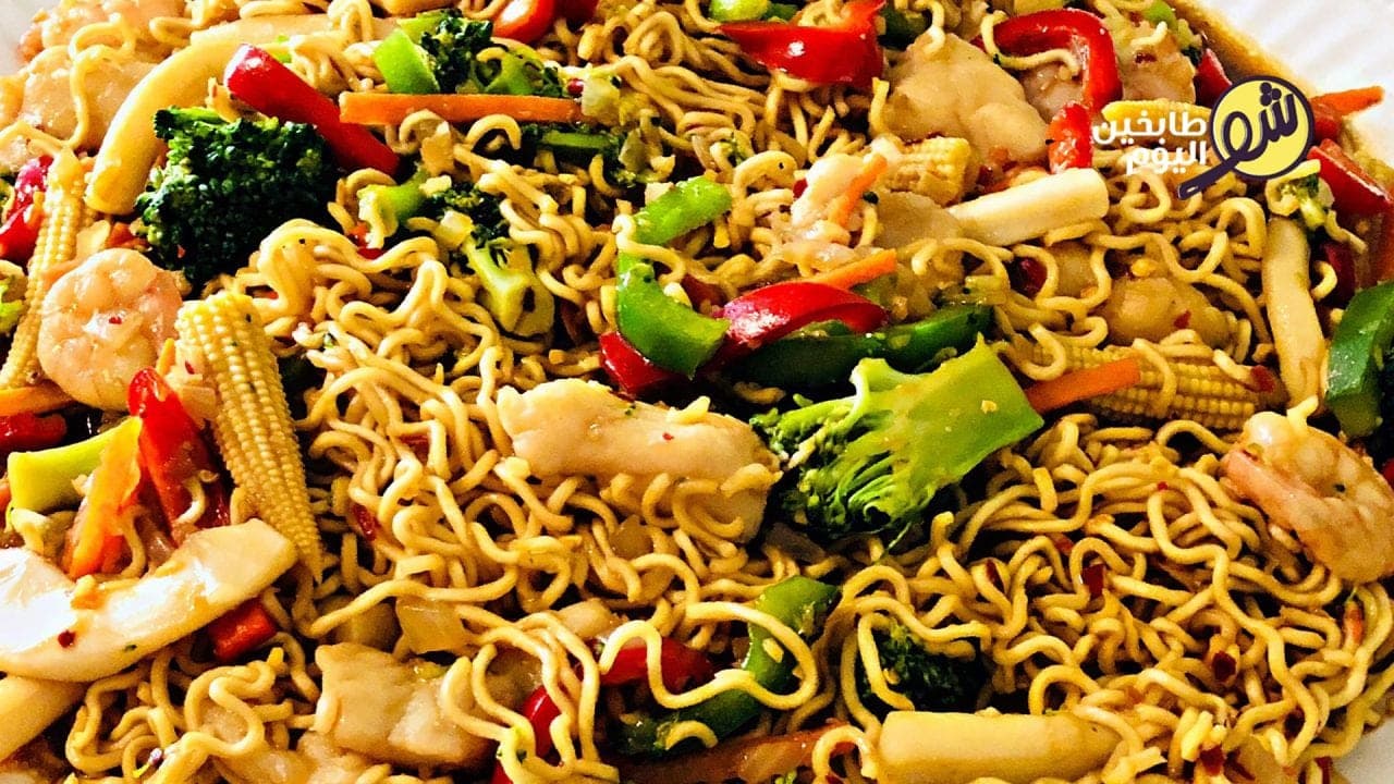 Vegetable Noodles with Seafood