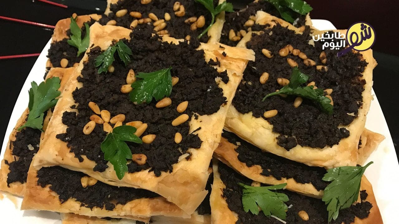 اللحم بعجين بعجينة الباف باستري