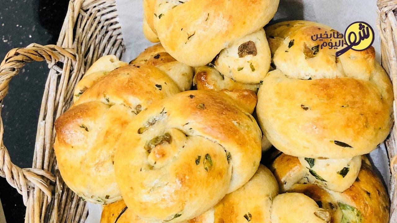 طريقة تحضير خبز بالزعتر البري والزيتون