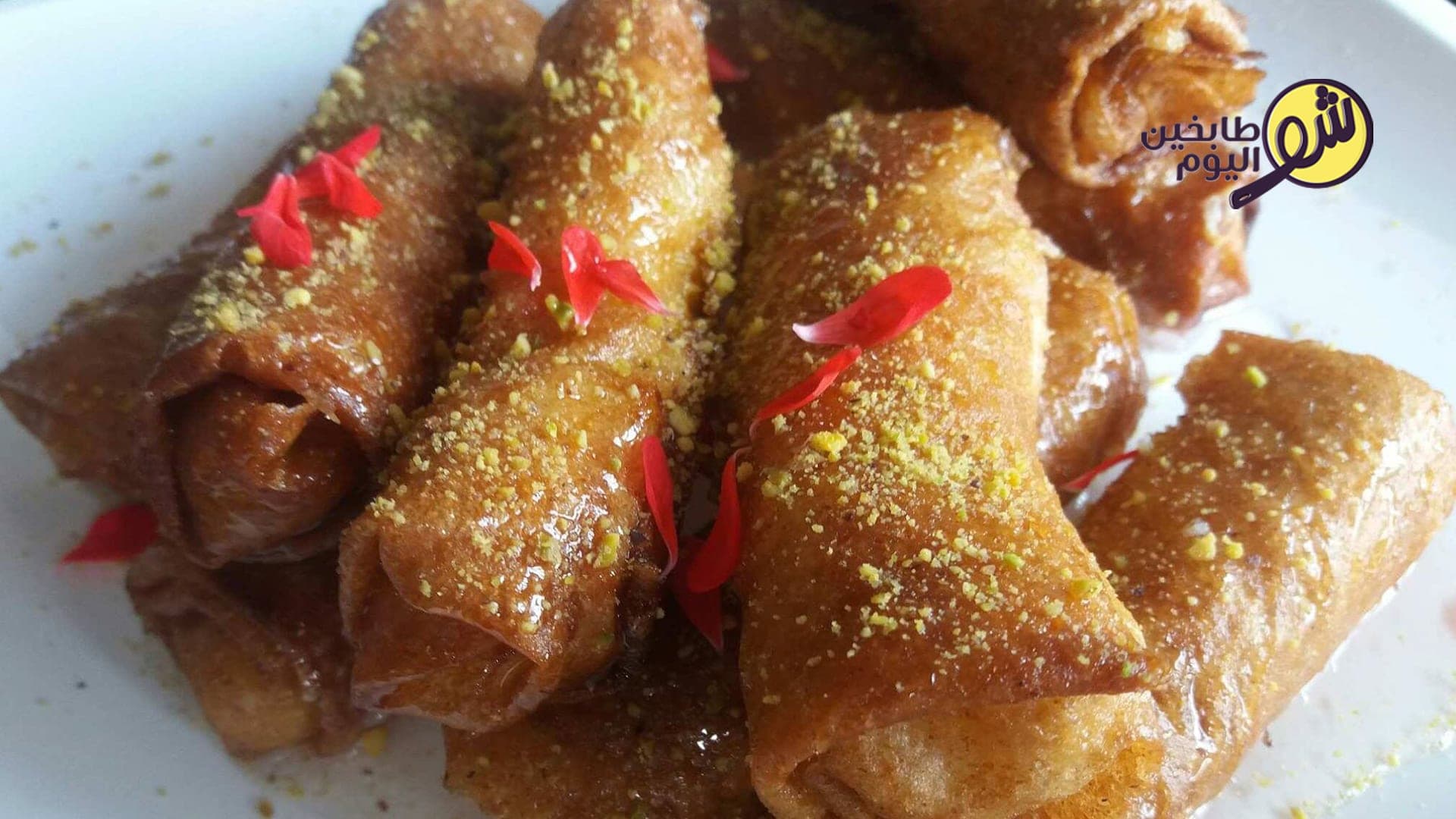 Znood El-Sitt with Saj Bread