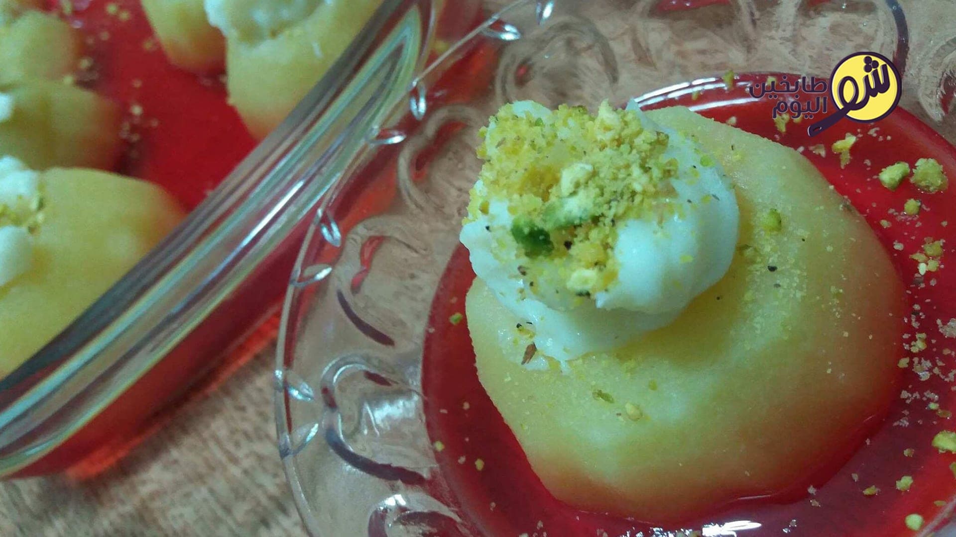 Stuffed Apples with Cream and Jelly