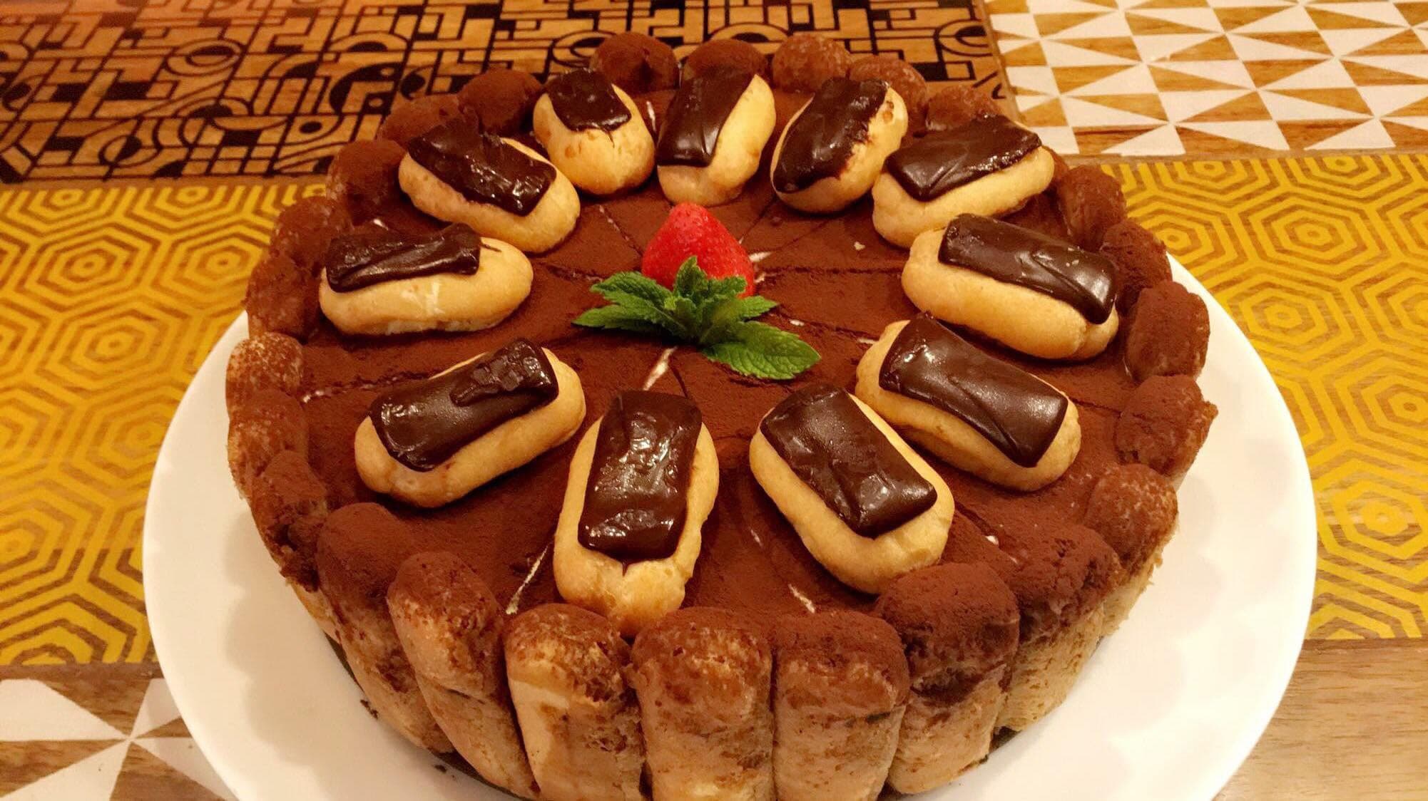 Tiramisu Cake