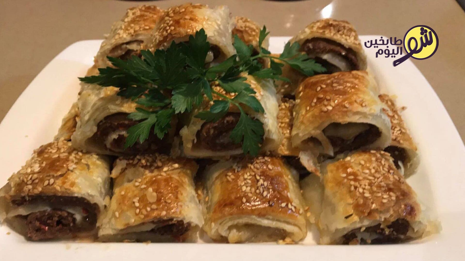 لفائف او رول السجق