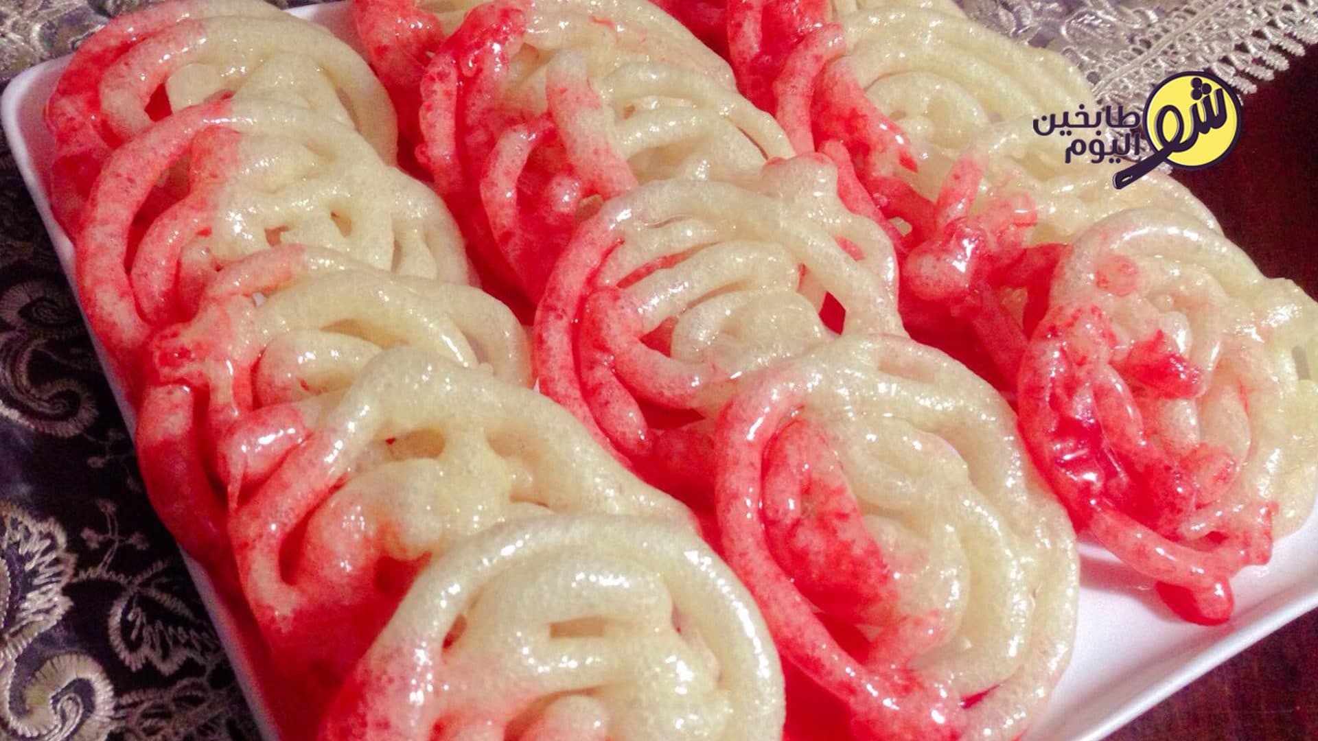 Easy Meshabek (Fried Sweet Ribbons)