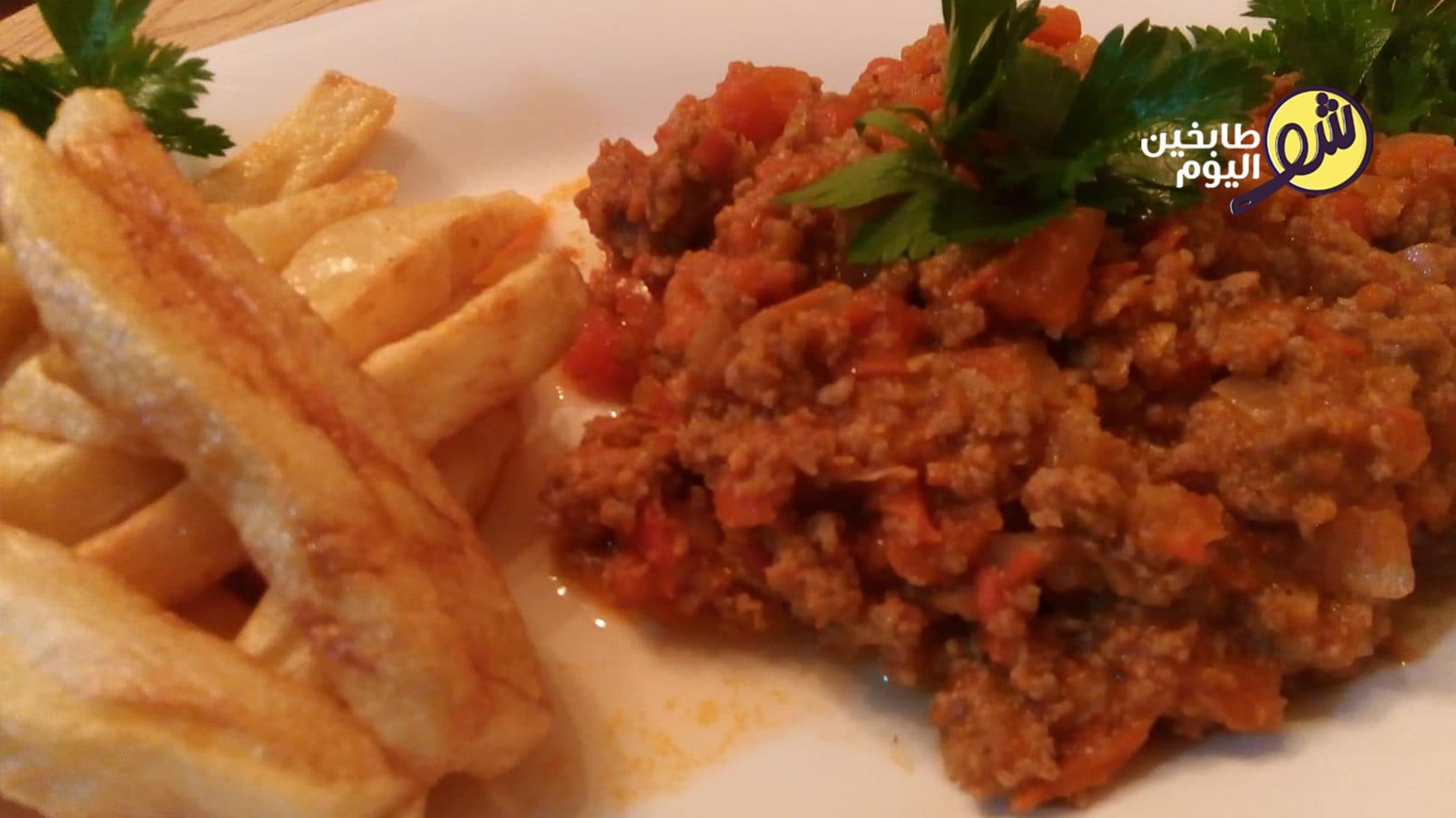 Spicy Sausage with Fried Potatoes