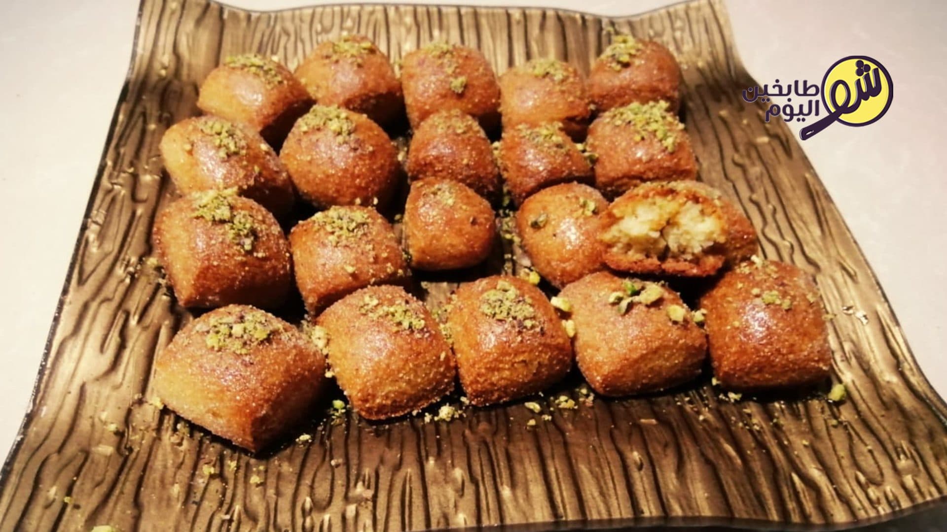 حلا تركي بالسميد