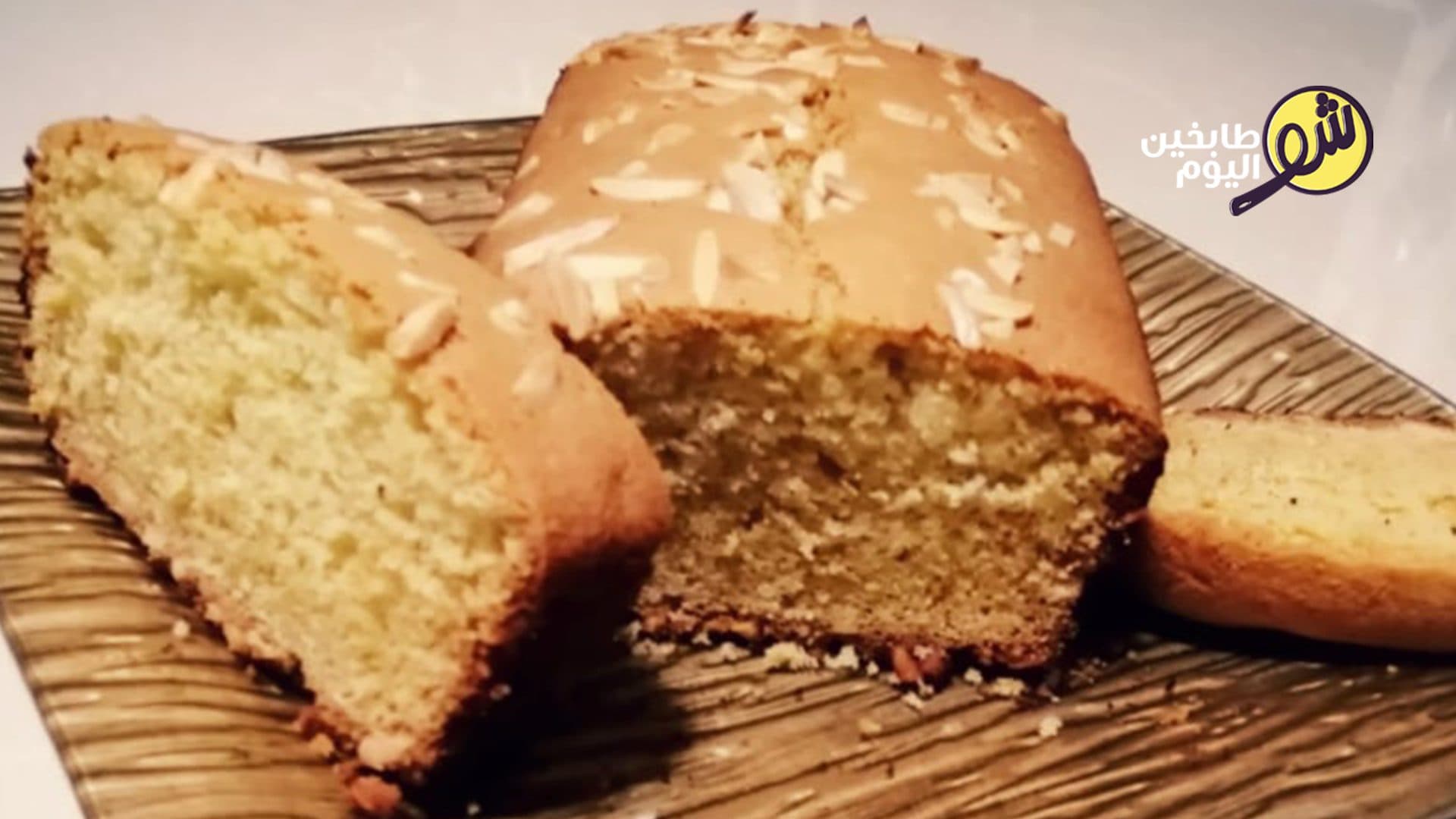 English Cake with Almonds and Butter