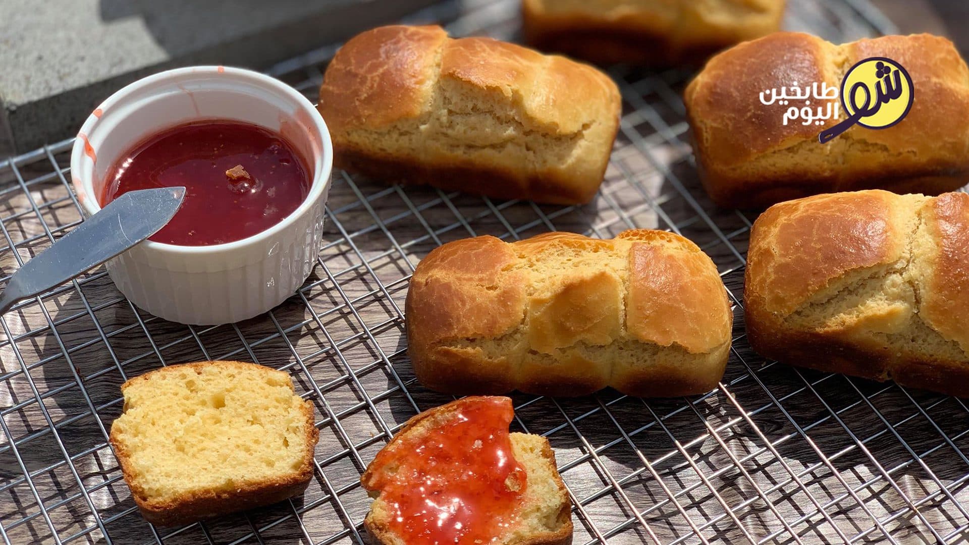 خبز البريوش الفرنسي على الأصول