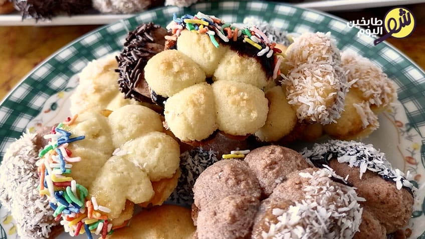 How to Make Petit Four at Home