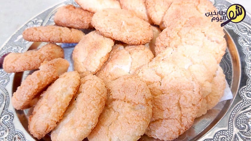 اقراص جوز هند بثلاث مكونات