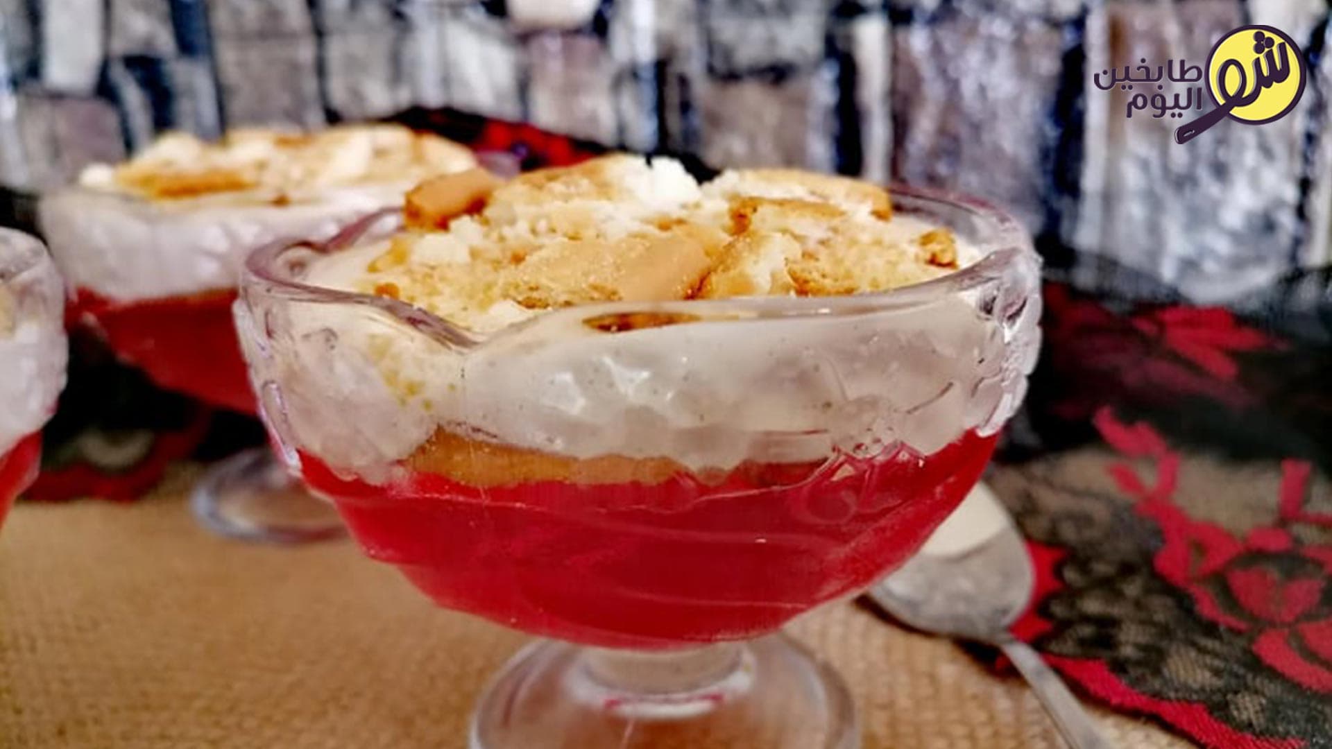 Jello with Biscuits and Cream